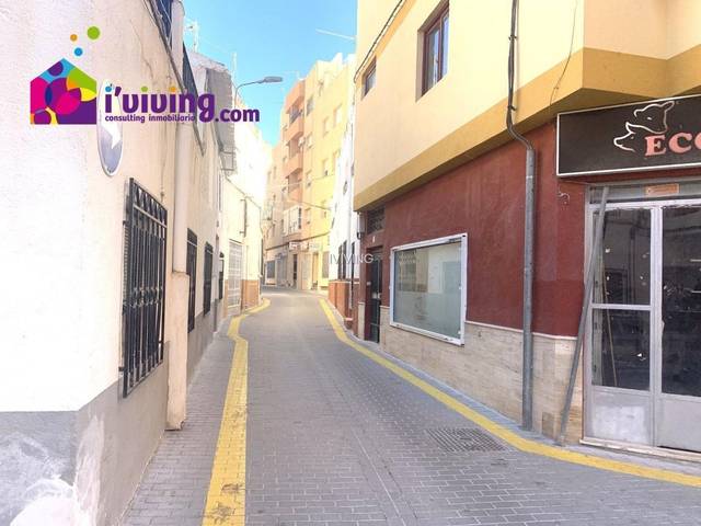 Local comercial en Albox, Pueblo, alquiler