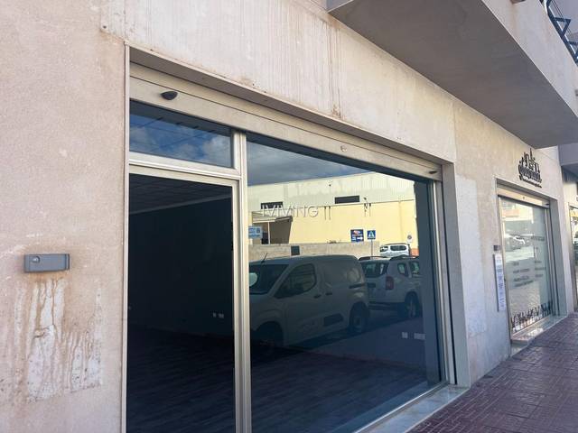 Local comercial en Albox, Mercadona, alquiler