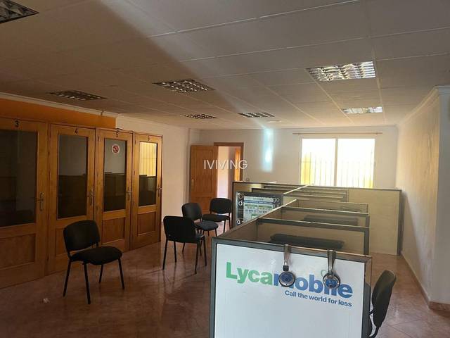 Local comercial en Albox, La Loma, alquiler