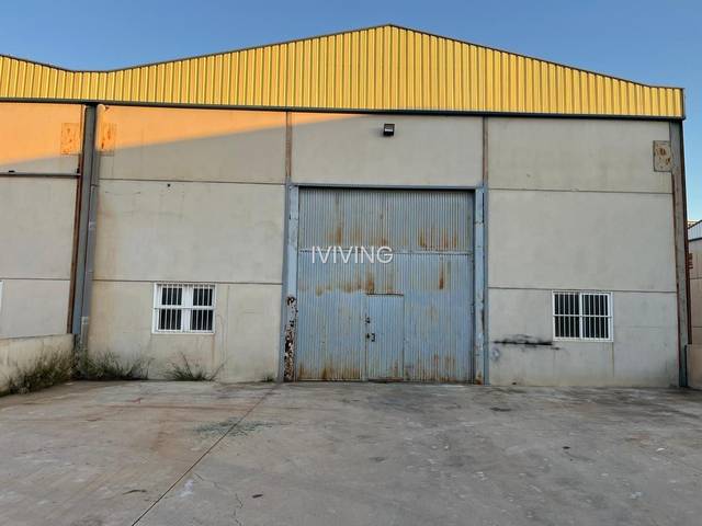 Nave en Fines, venta